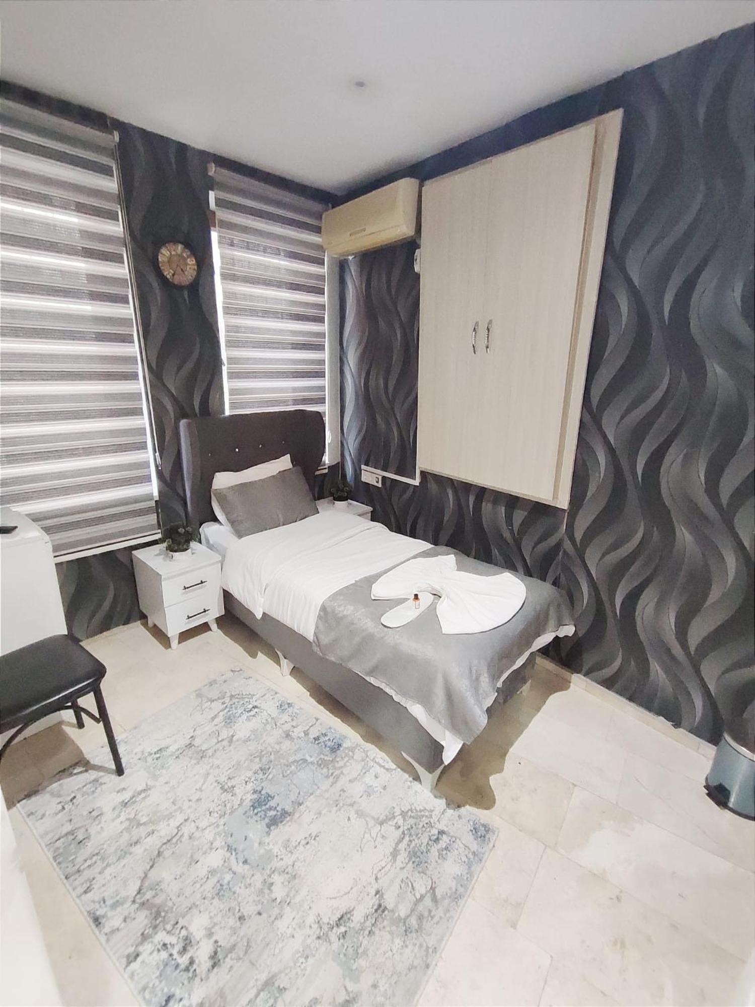 Taksim Central House Hotel Istanbul Exterior photo